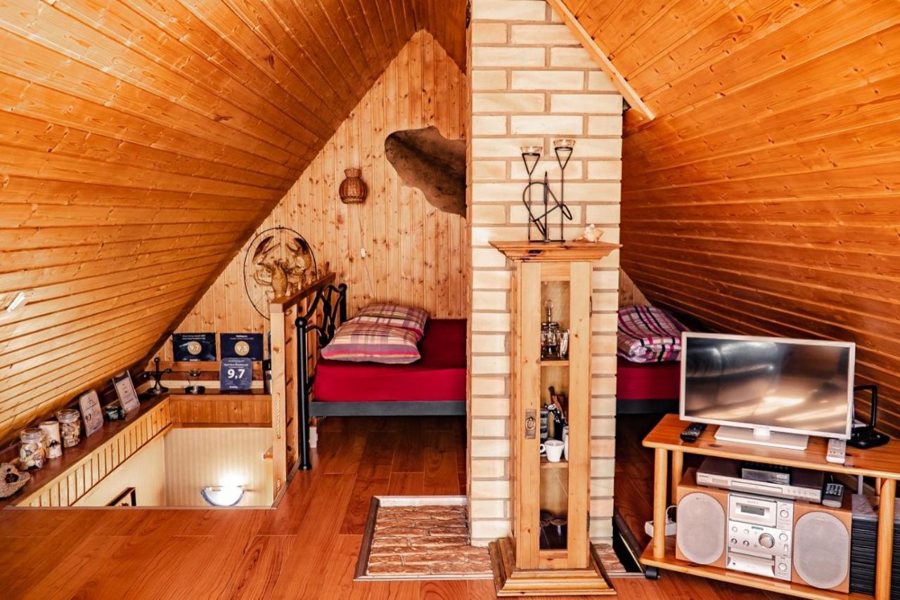 Sampetera Maja Gasthuis 2*